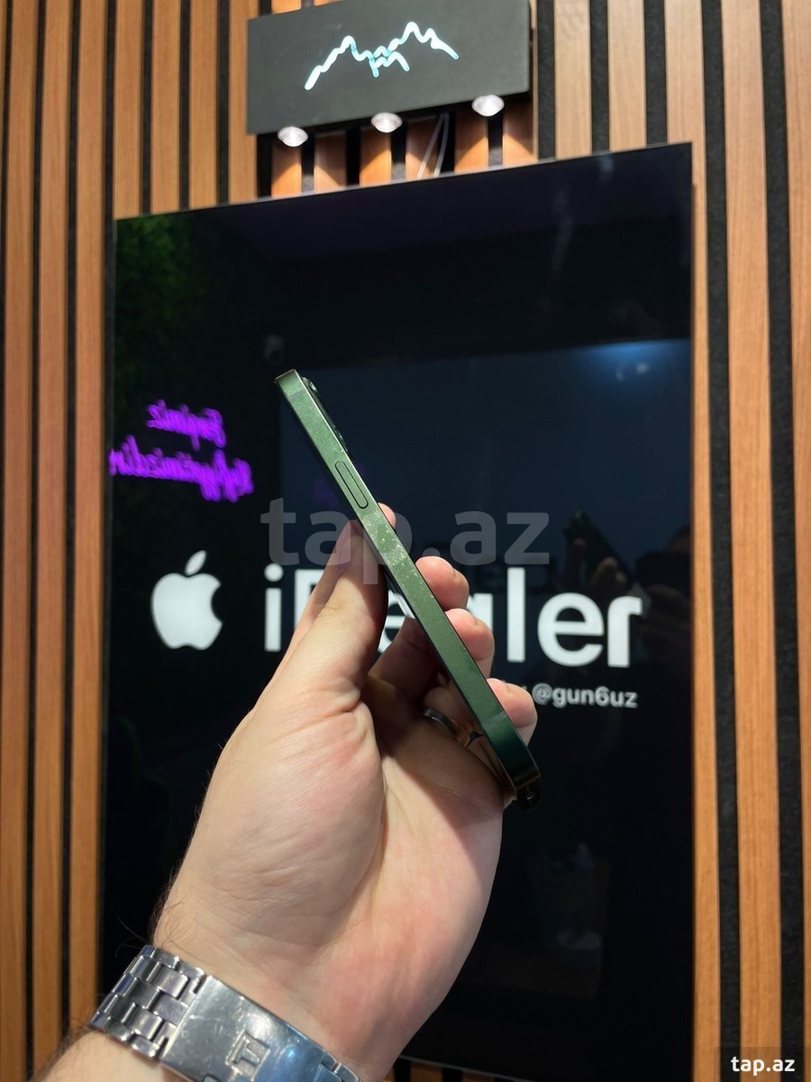 Apple iPhone 13 Green 128GB/4GB (3)