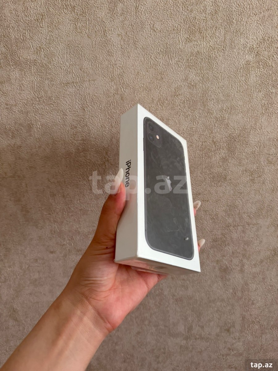 Apple iPhone 11 Black 128GB/4GB (4)