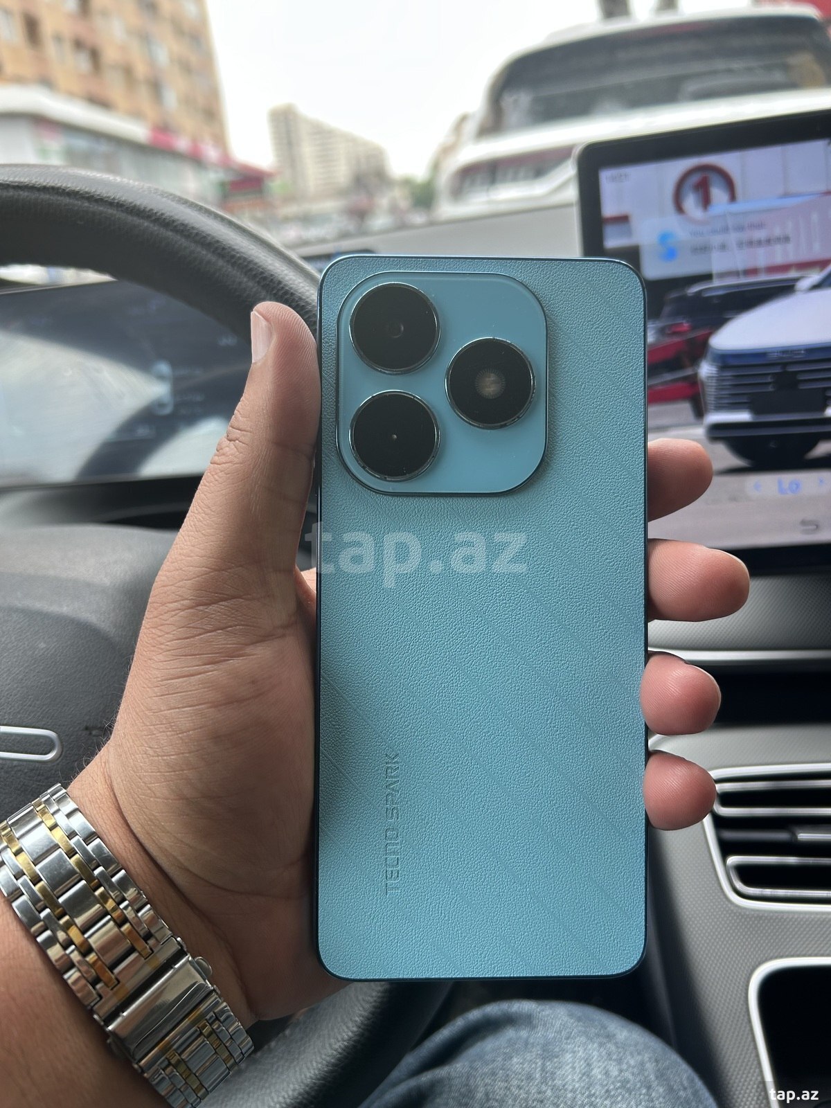 Tecno Spark 20 Magic Skin 2.0 (Blue) 256GB/8GB (2)