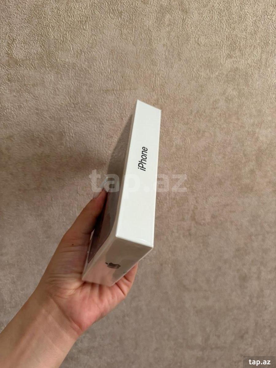 Apple iPhone 11 Black 128GB/4GB (2)