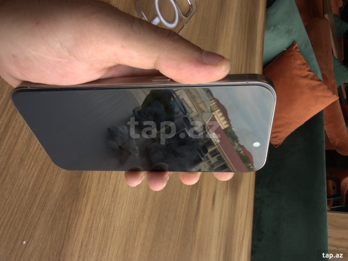 Apple iPhone 15 Pro Natural Titanium 256GB/8GB (8)