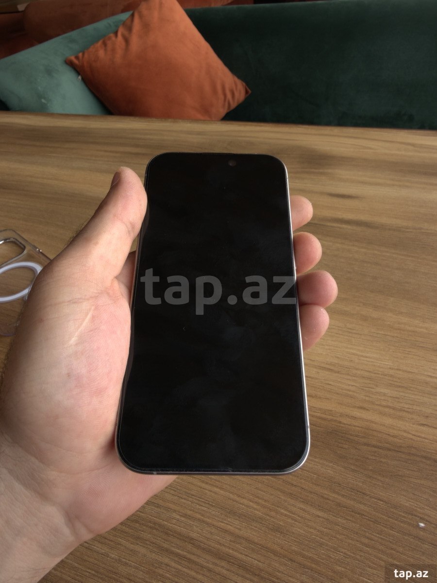 Apple iPhone 15 Pro Natural Titanium 256GB/8GB (2)