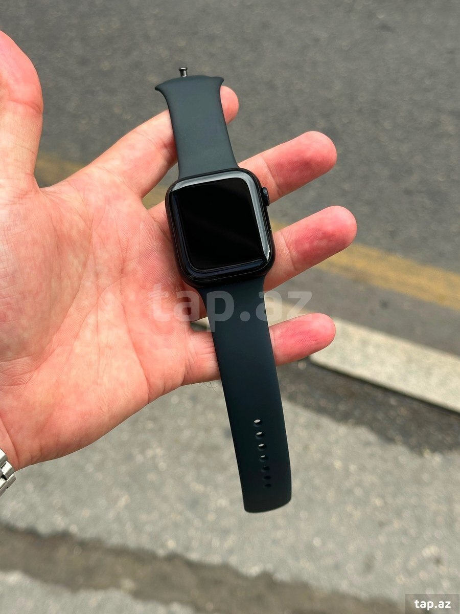 Apple Watch Series 8 Aluminum Midnight 45mm