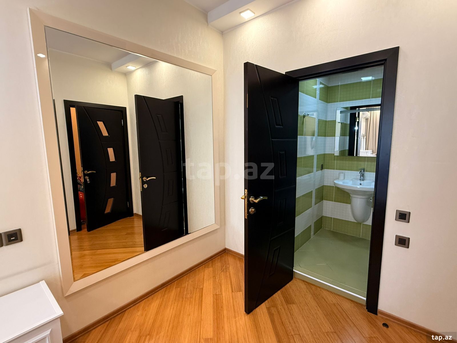 3-otaqlı mənzil kirayə verilir, Nizami m., 120 m² (21)