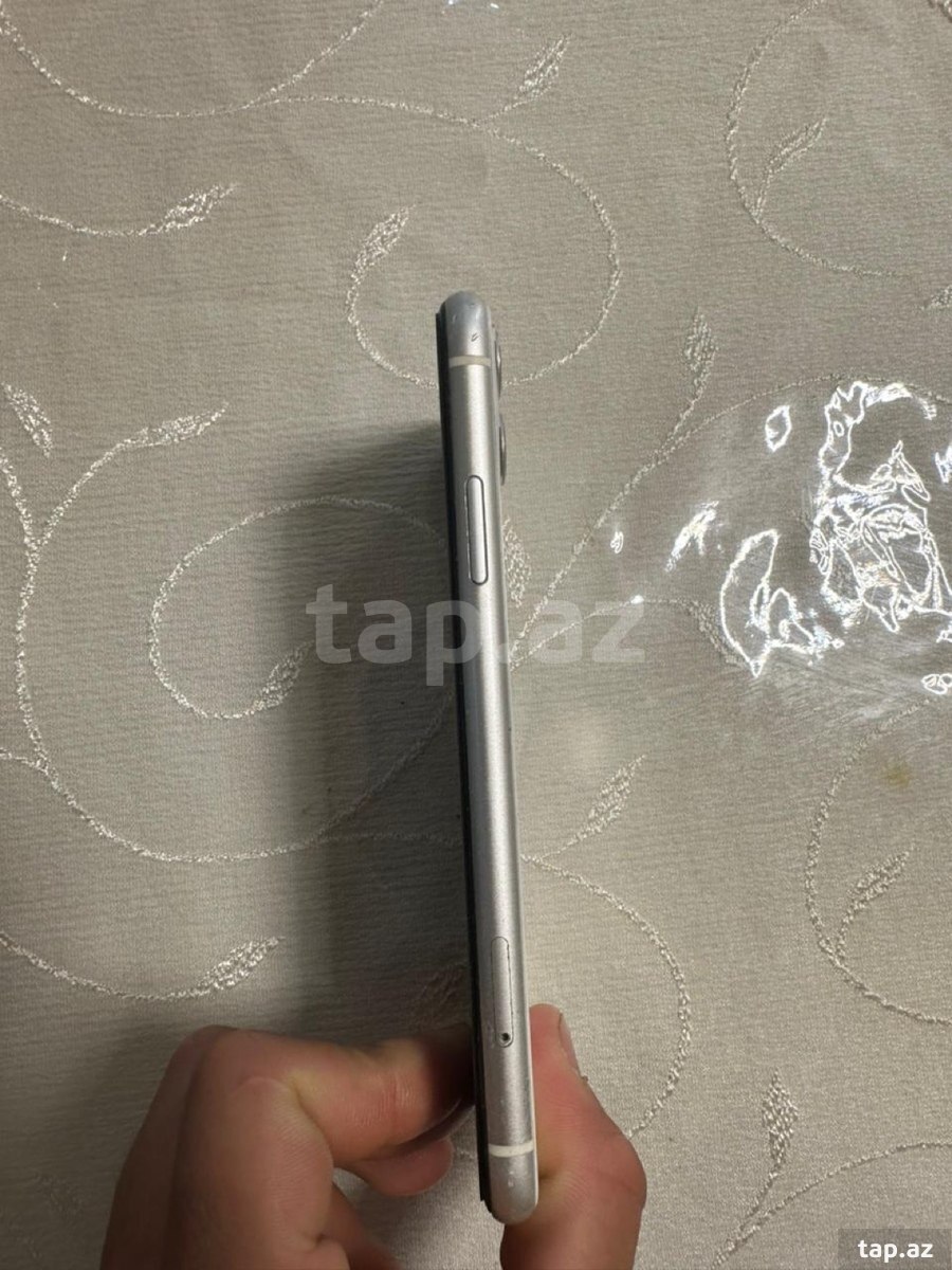 Apple iPhone 11 Black 64GB/4GB (8)