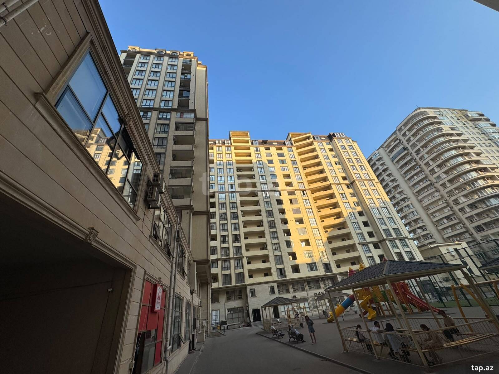 3-otaqlı yeni tikili, Qarabağ küç., 148 m² (2)
