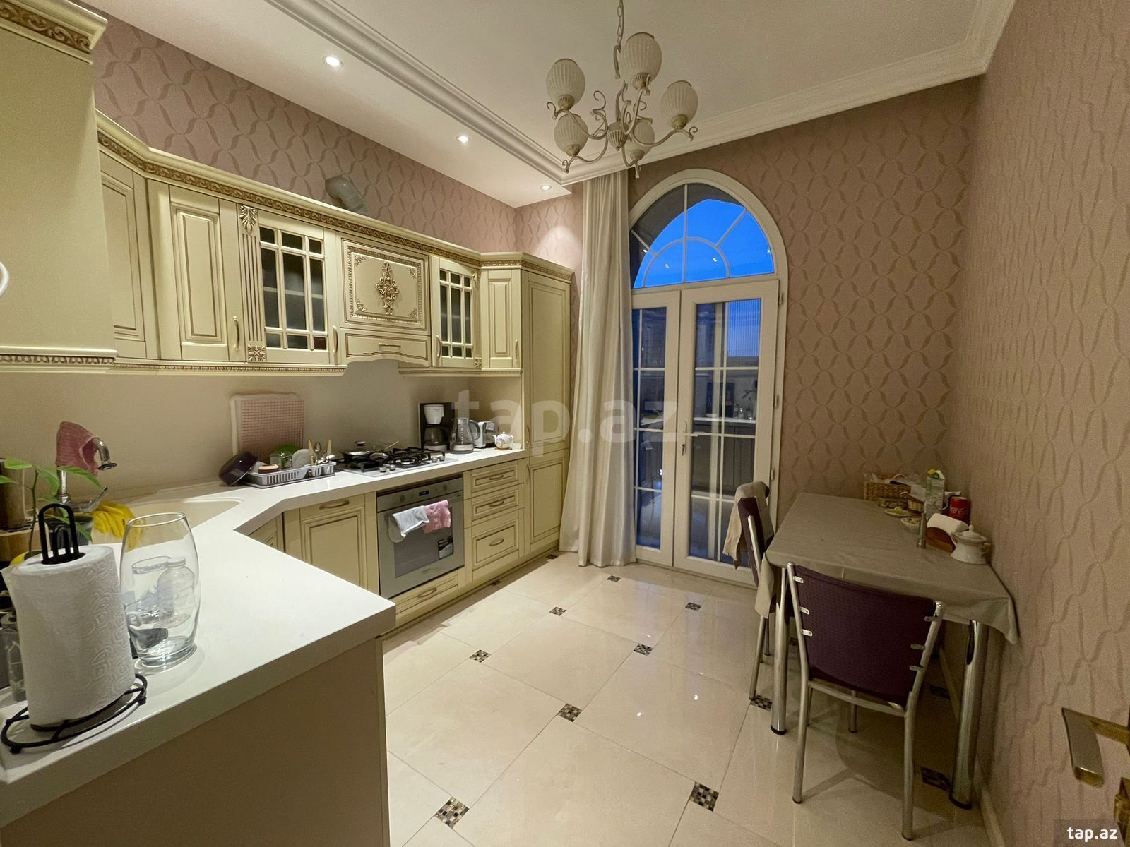 2-otaqlı mənzil kirayə verilir, E.Akademiyası m., 75 m² (3)