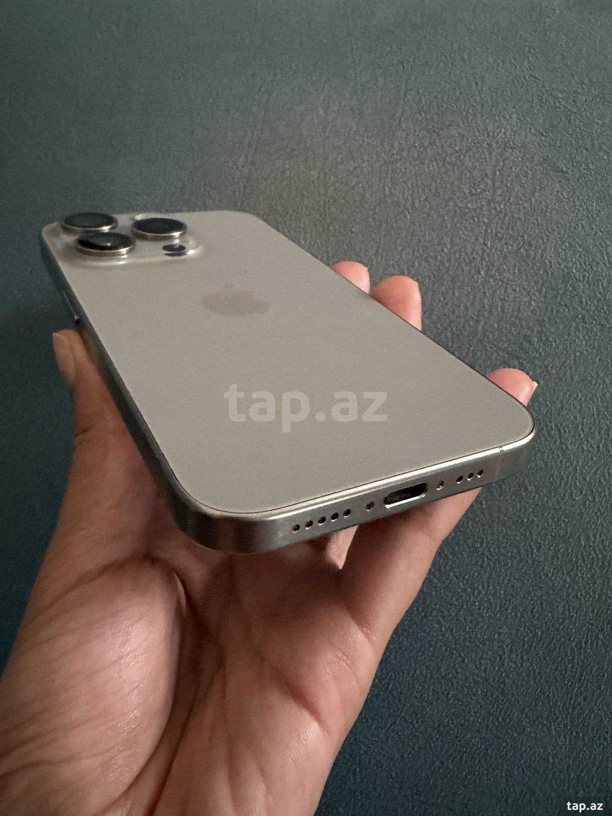 Apple iPhone 15 Pro Natural Titanium 512GB/8GB (2)