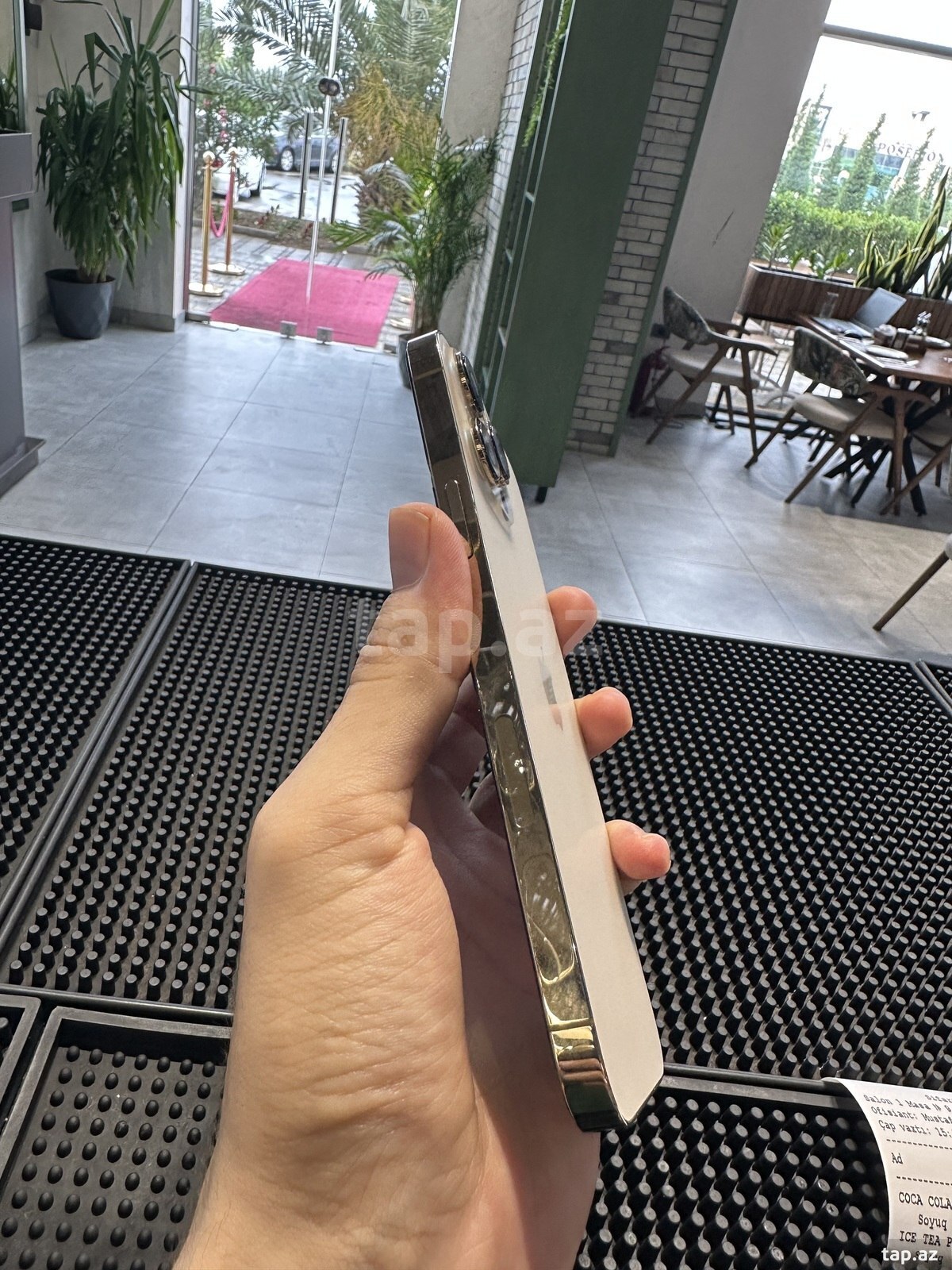 Apple iPhone 13 Pro Max Gold 128GB/6GB (2)