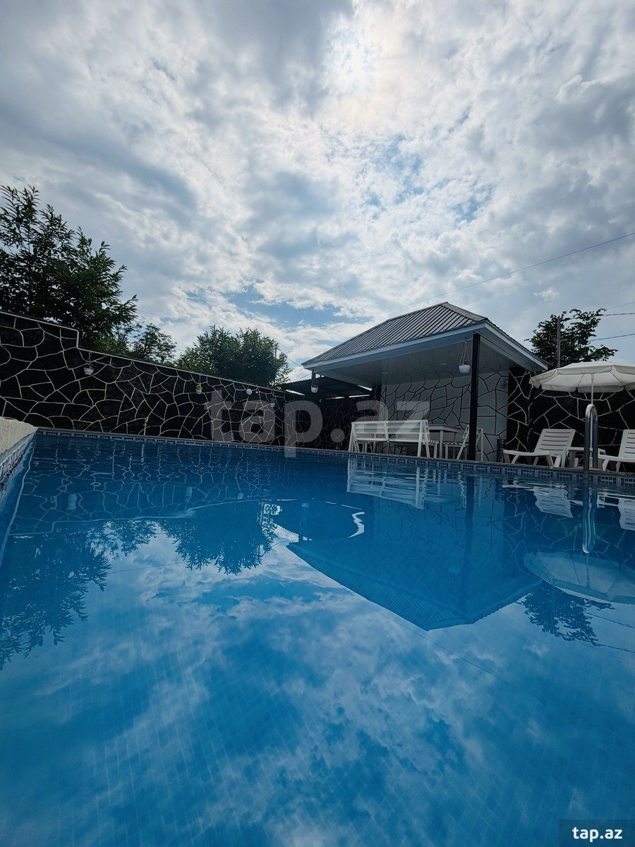 Bağ evi kirayə verilir, Qəbələ ş. (4)