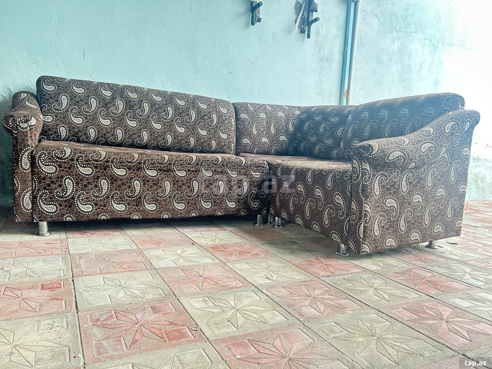 Künc divan (4)