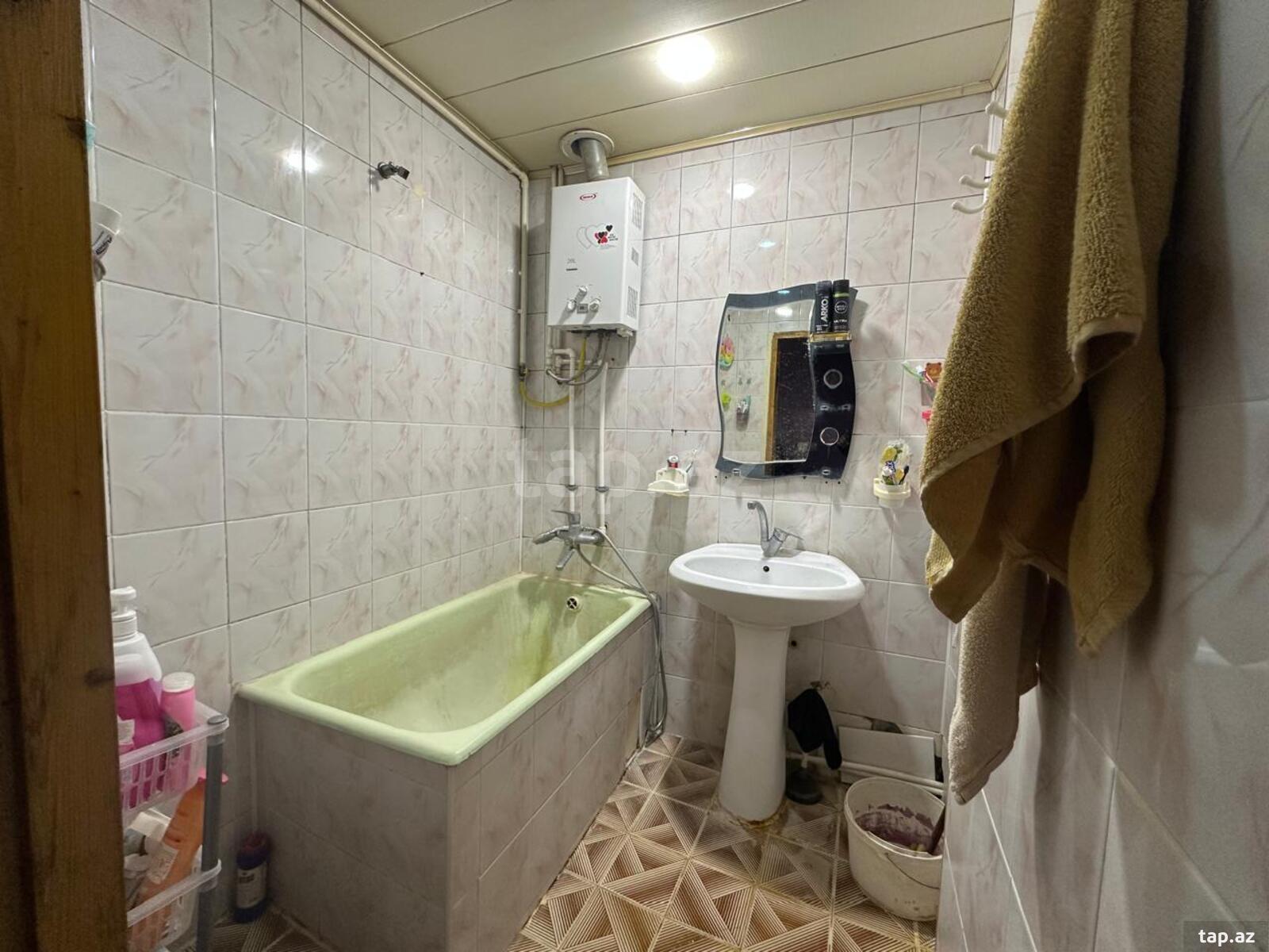 5-otaqlı mənzil, Seyid Əzim Şirvani küç., 120 m² (13)