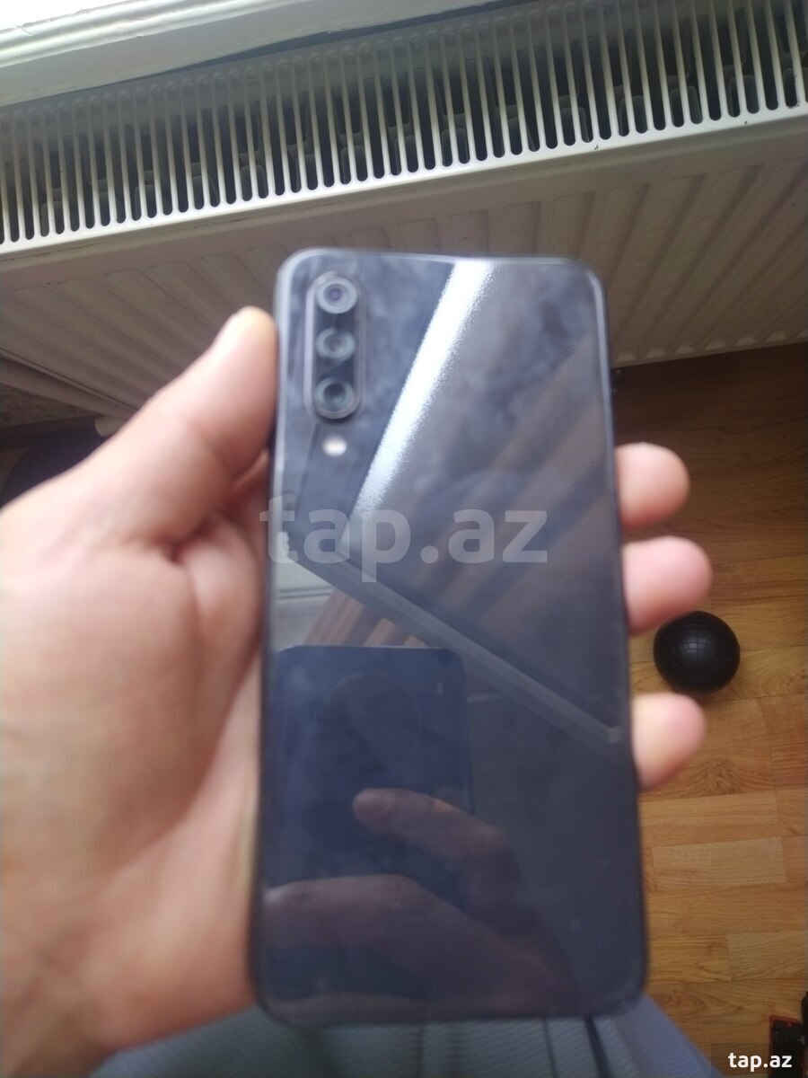 Xiaomi Mi 9 SE Piano Black 64GB/6GB (2)