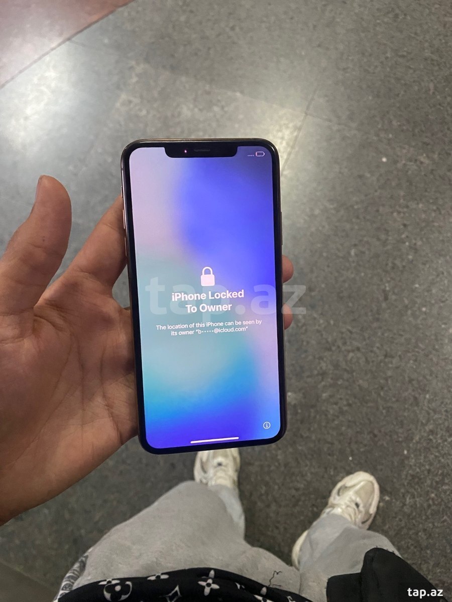 Apple iPhone 11 Pro Max Gold 256GB/4GB (2)