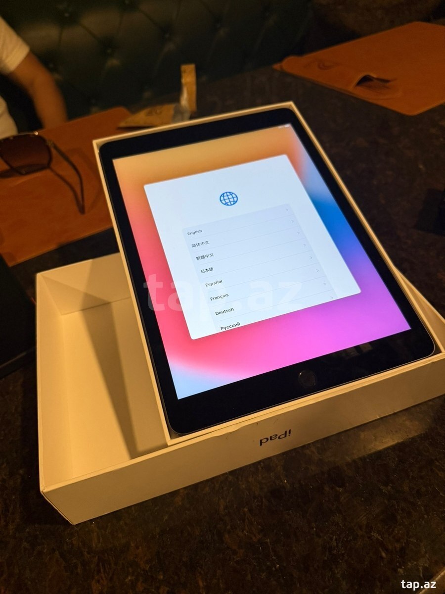 Apple iPad 8 Wifi (2)