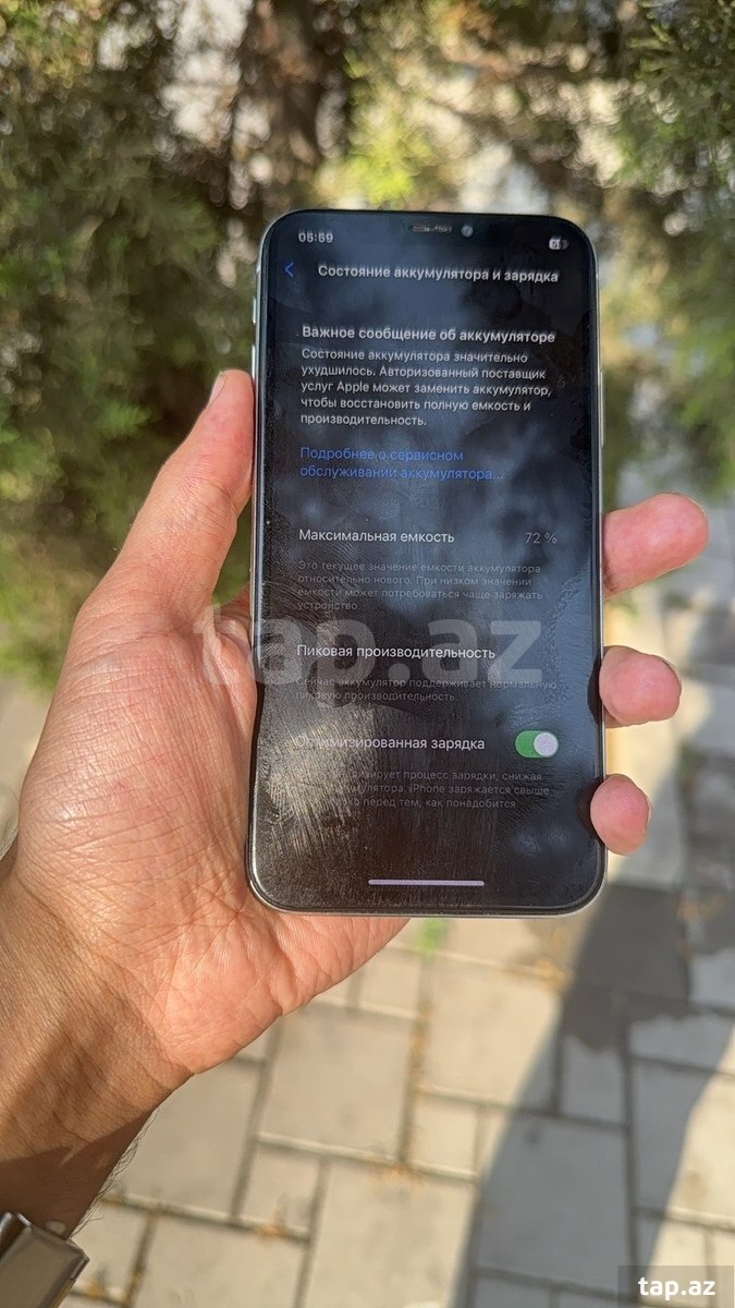 Apple iPhone X Silver 64GB/3GB (5)