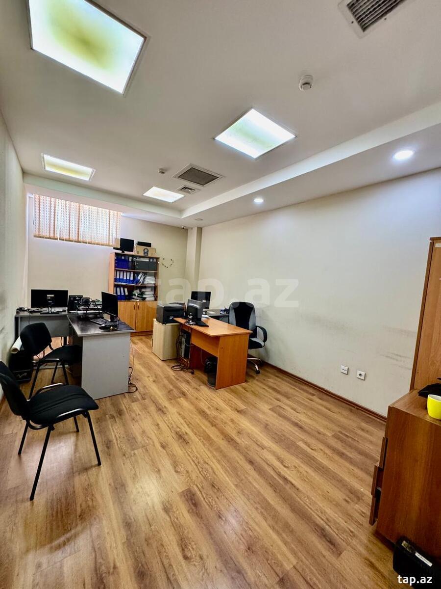 Ofis icarəyə verilir, Abbas Mirzə Şərifzadə küç. (4)