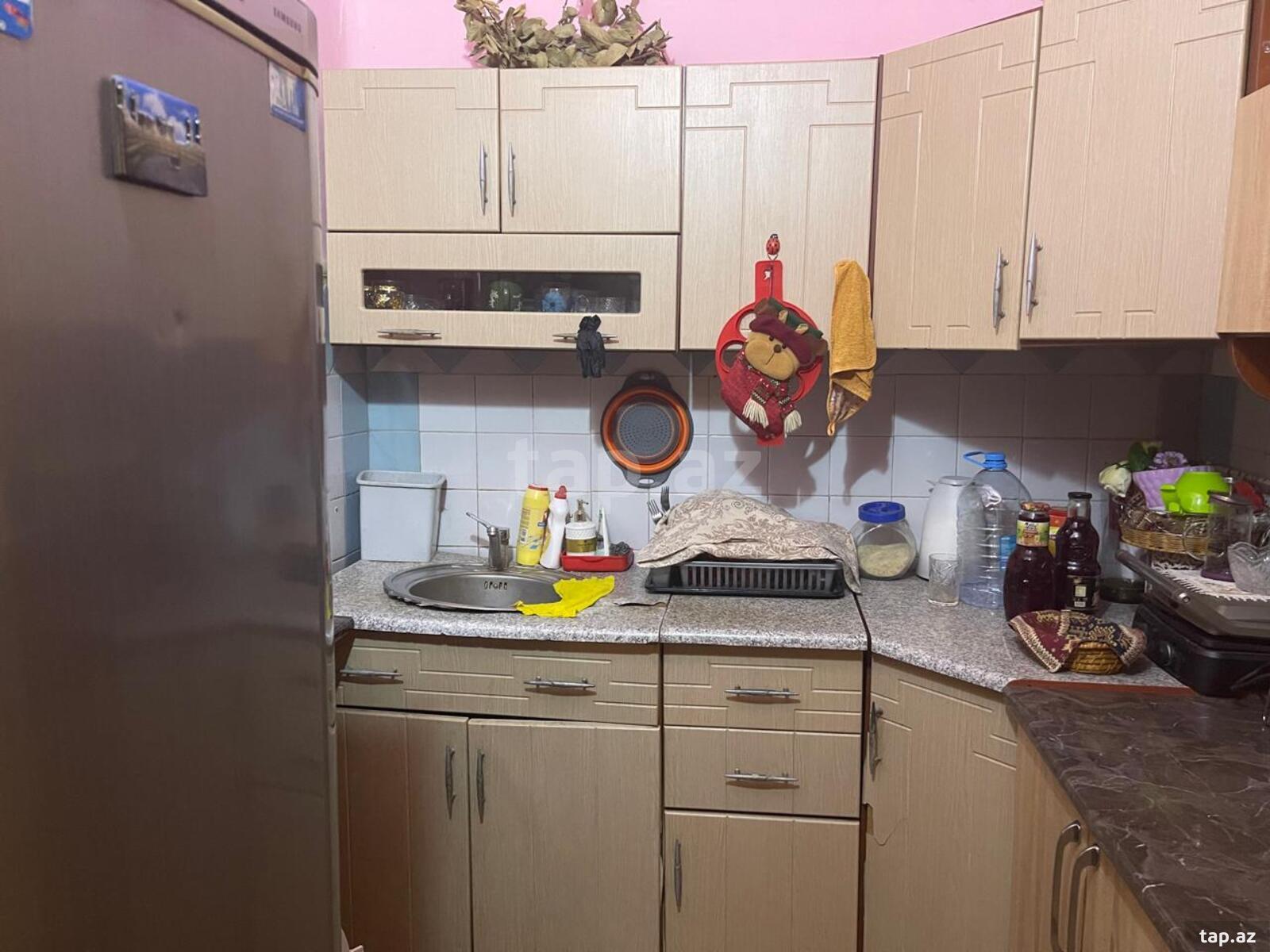 2-otaqlı mənzil kirayə verilir, Əliəşrəf Əlizadə küç., 50 m²