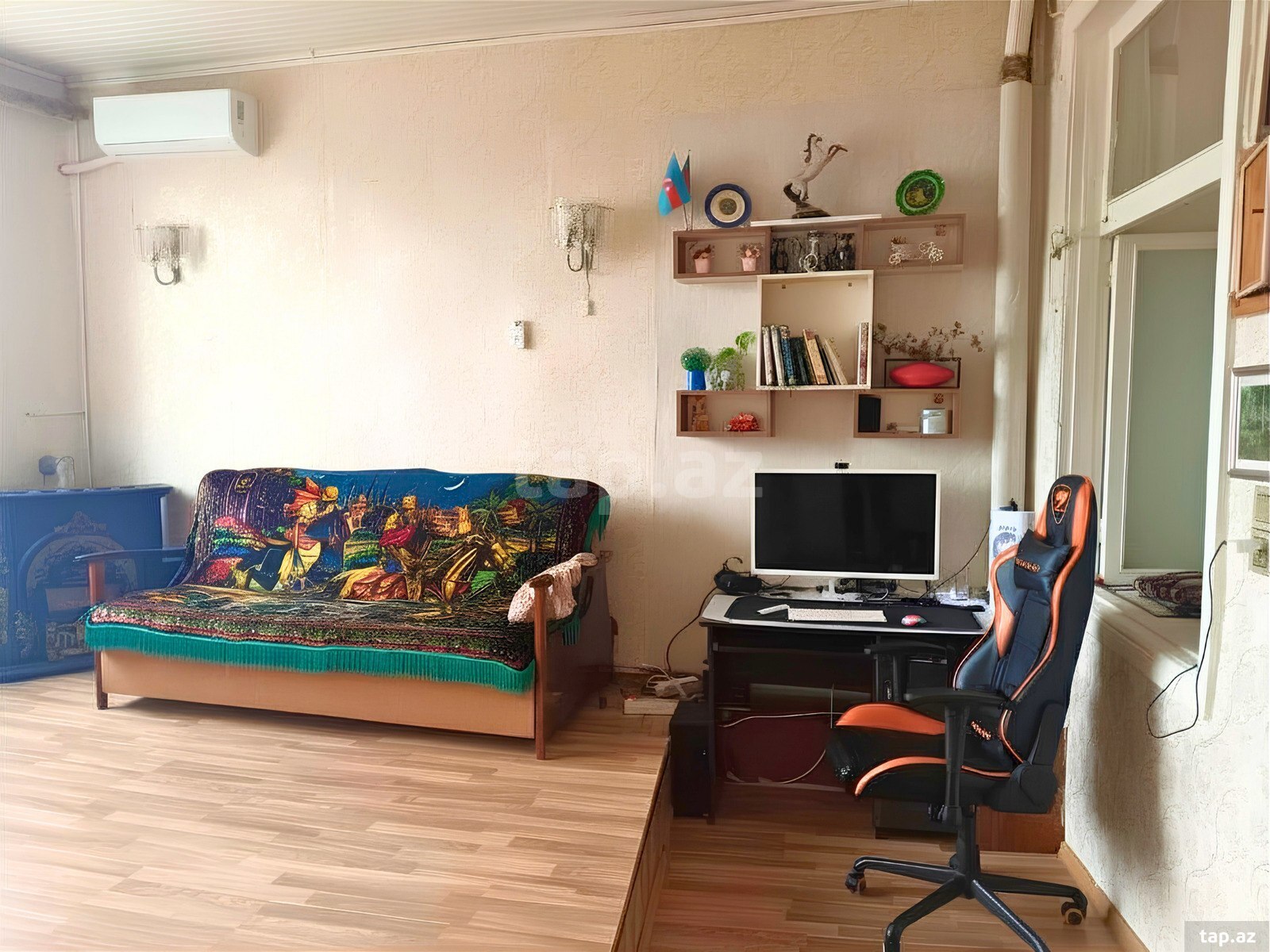 Həyət evi, Bayıl qəs. (16)
