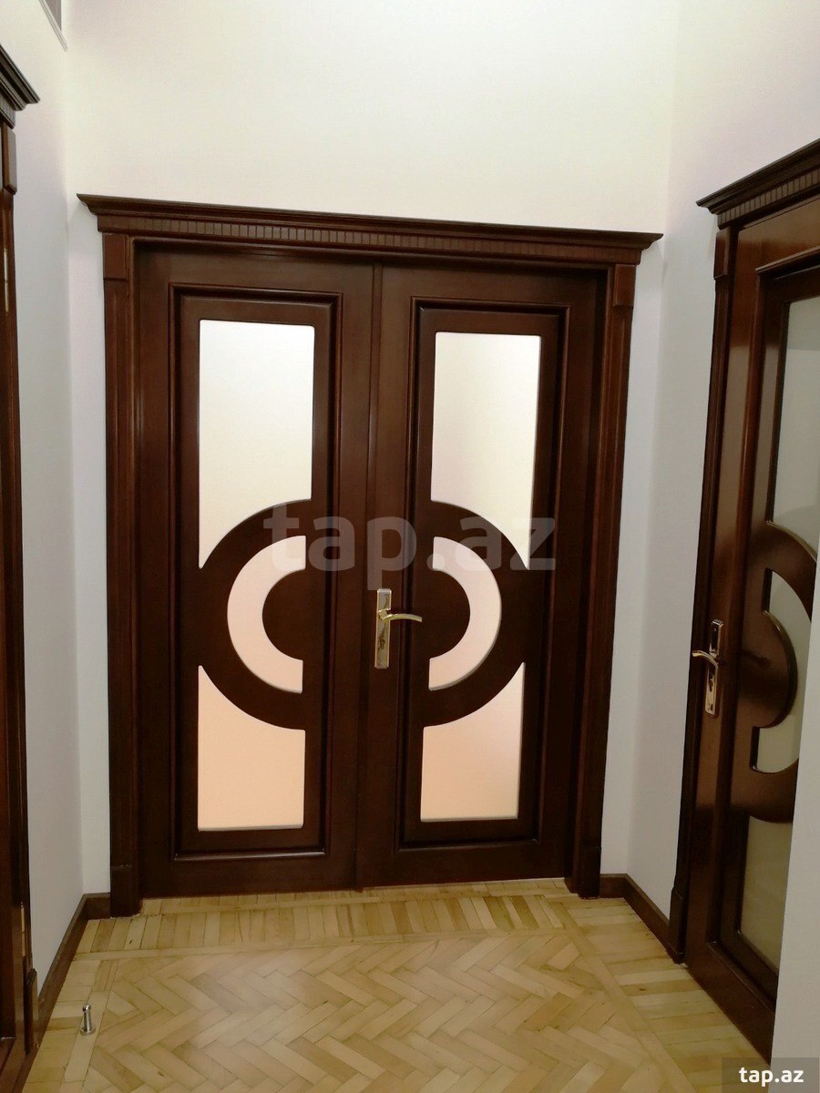 Ofis icarəyə verilir, 28 May m. (11)