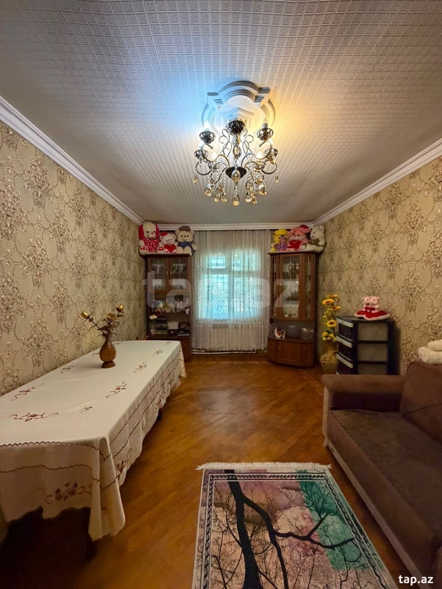 Həyət evi, Zabrat qəs. (11)