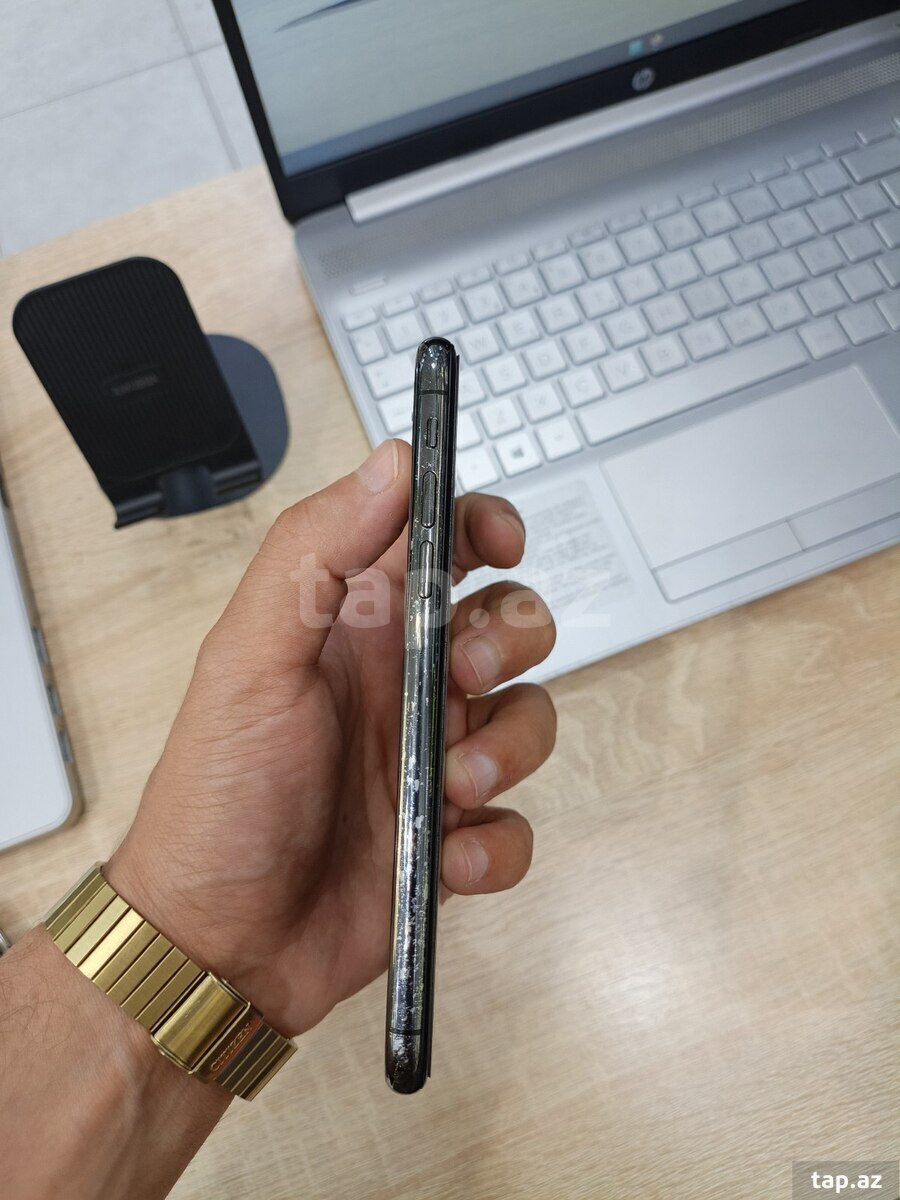 Apple iPhone X Space Gray 64GB/3GB (3)