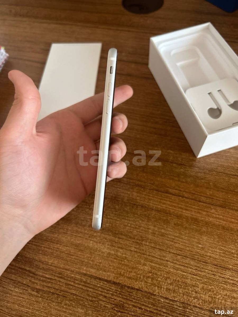 Apple iPhone SE (2020) White 64GB/3GB (5)