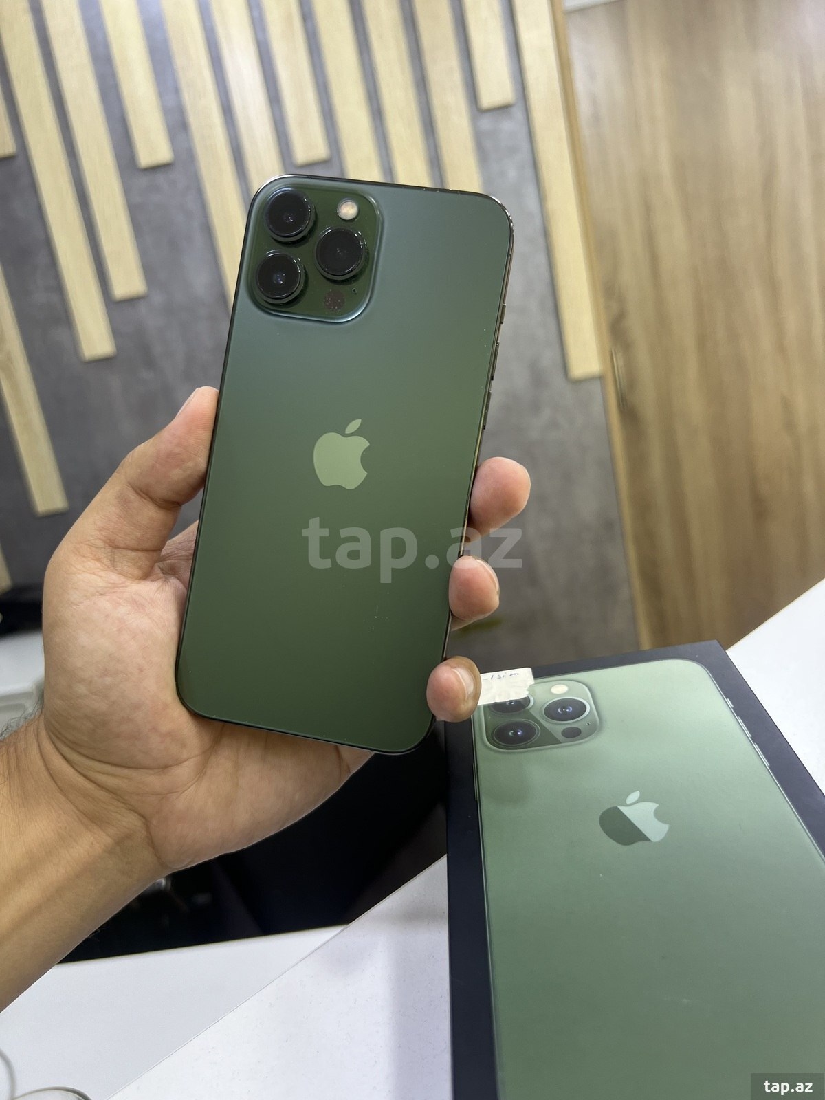 Apple iPhone 13 Pro Max Alpine Green 128GB/6GB
