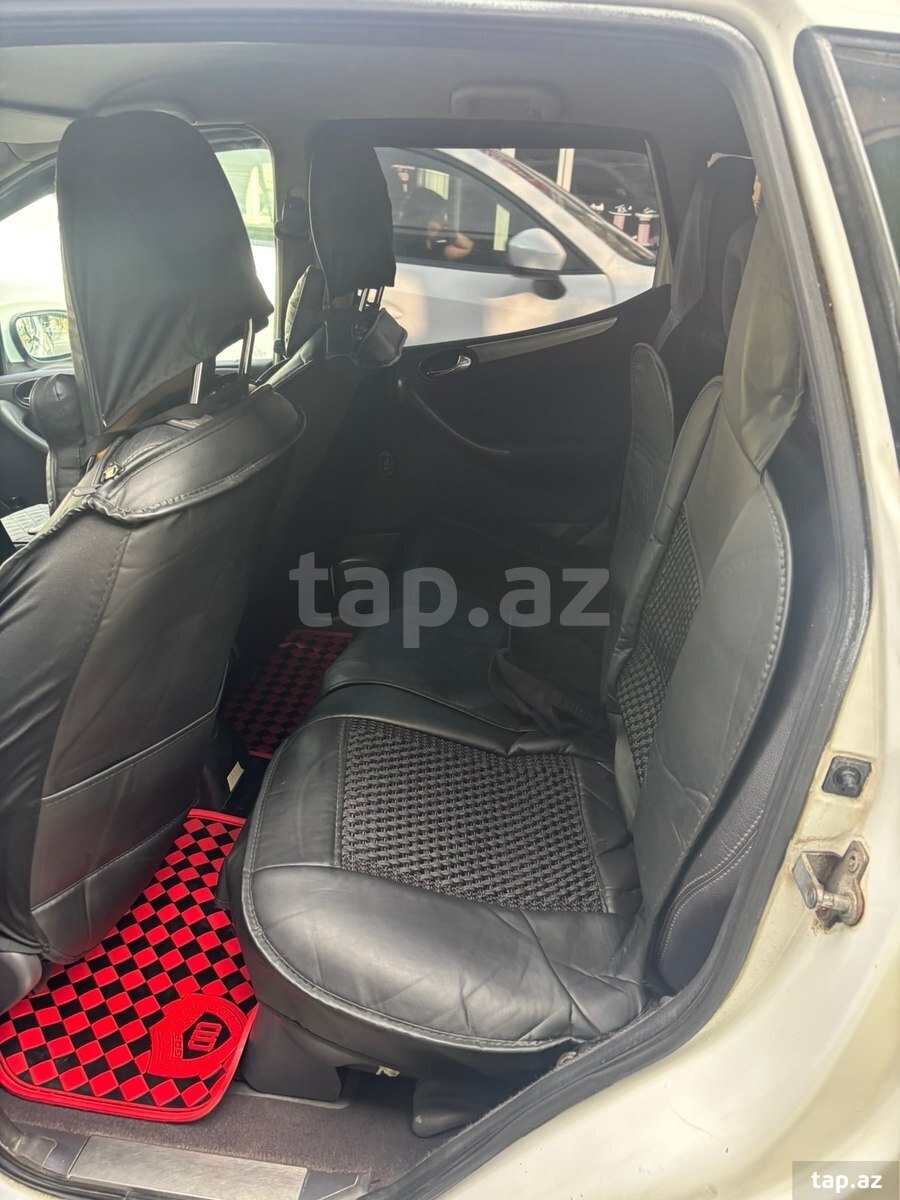 Mercedes A 160, 2002 il (7)