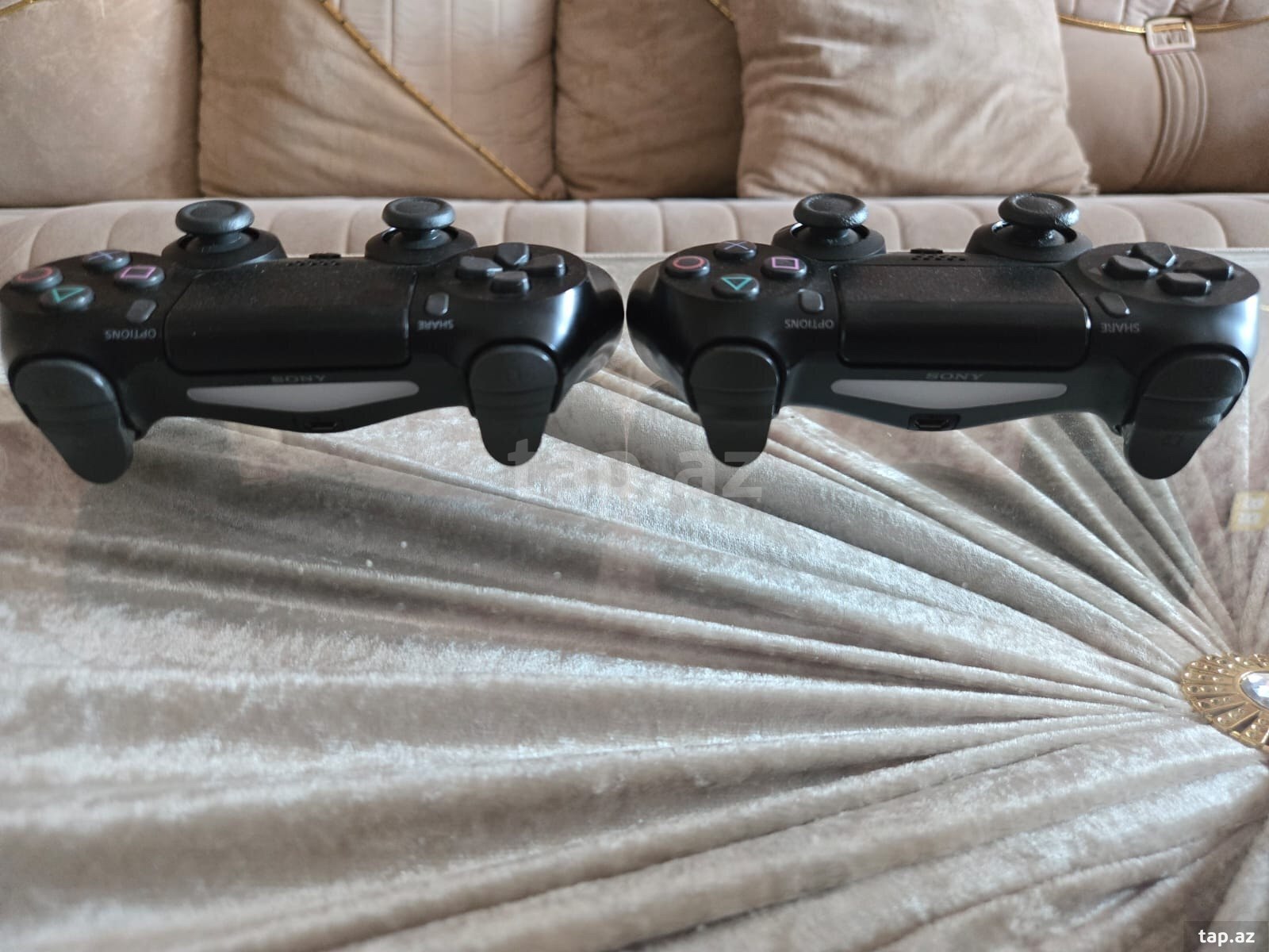 Sony Playstation 4 Slim 1TB (6)
