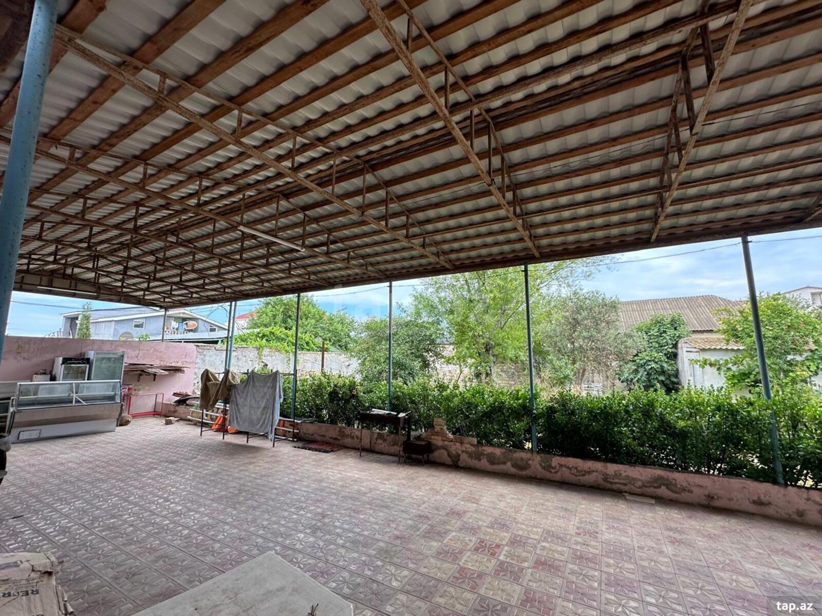 Bağ evi, Məktəbli küç.,ev 62F (21)