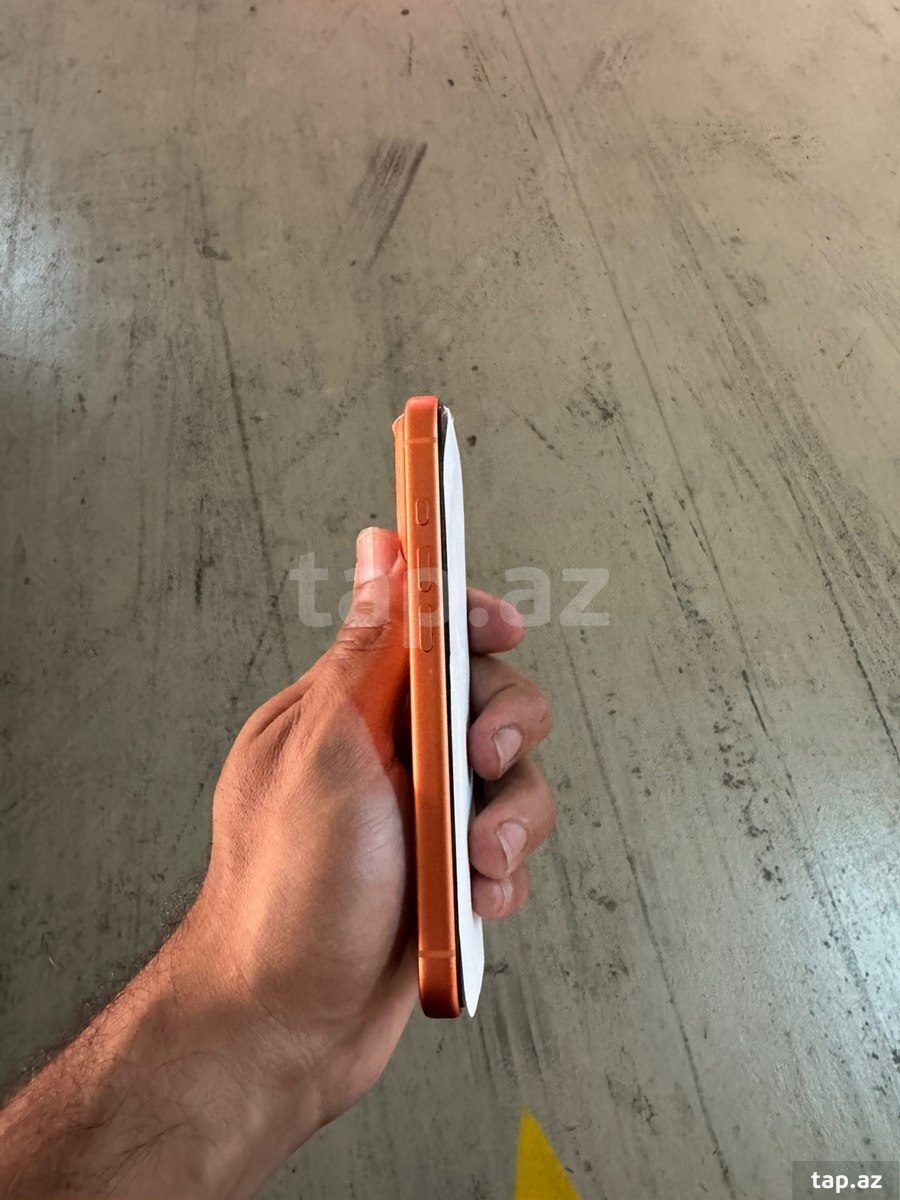 Apple iPhone 17 Pro Cosmic Orange 256GB/12GB (3)
