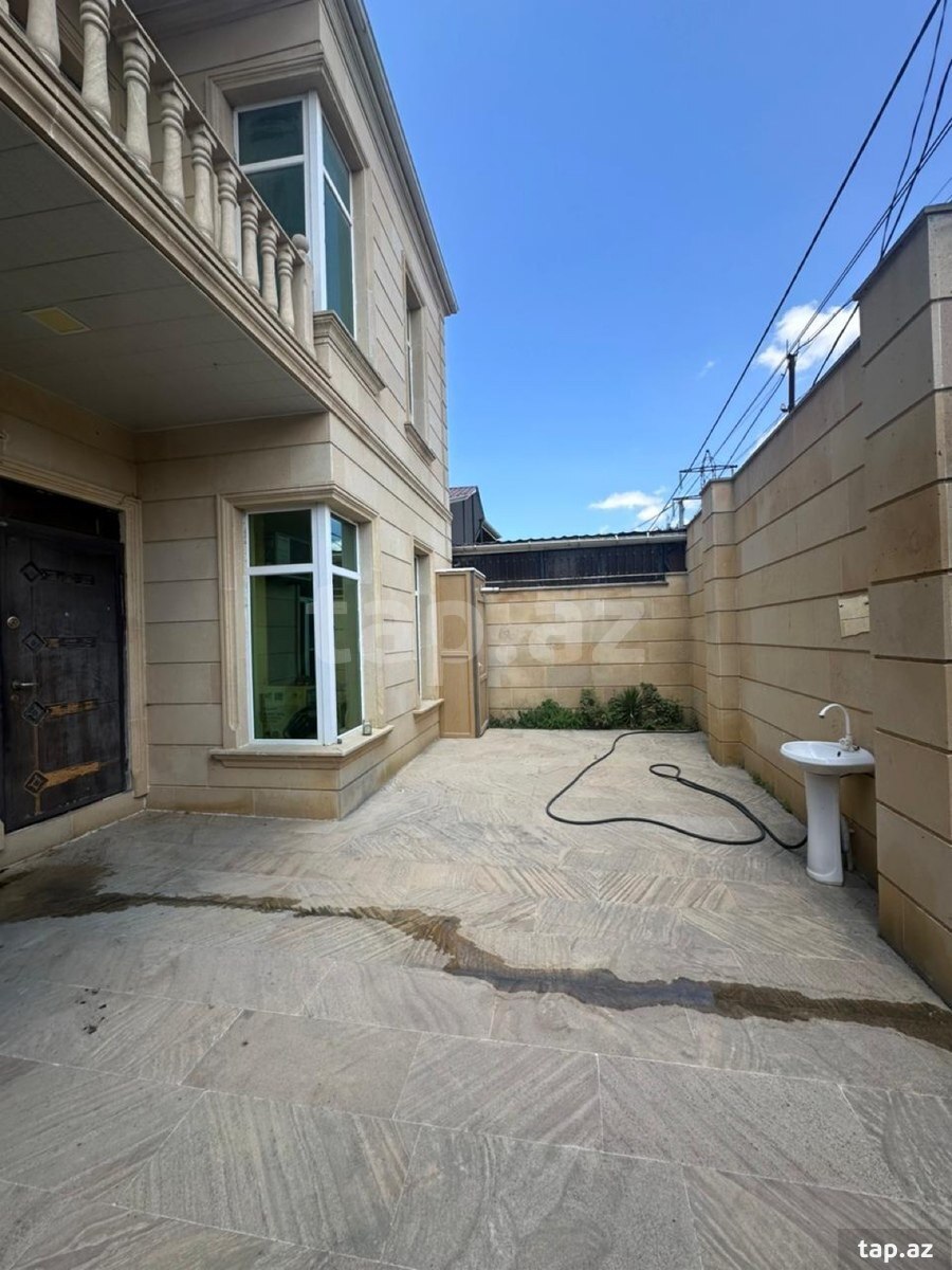Həyət evi, Yavər Əliyev küç. (4)