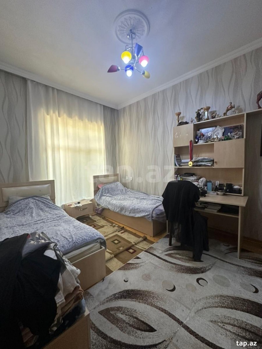 Həyət evi, Yavər Əliyev küç. (10)