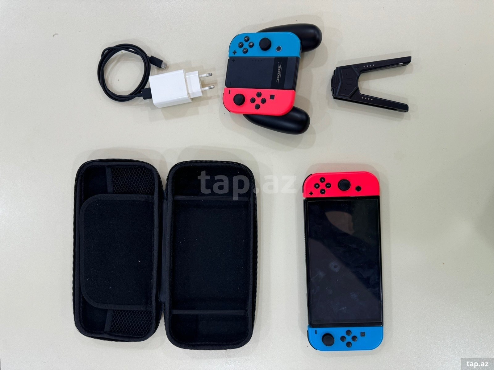 Nintendo Switch - OLED Model (9)