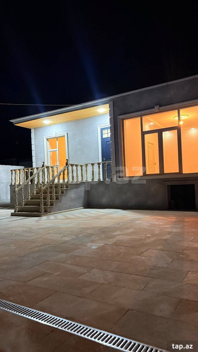 Həyət evi, Hövsan qəs. (2)