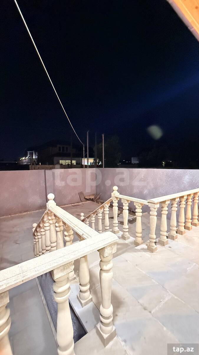Həyət evi, Hövsan qəs. (4)