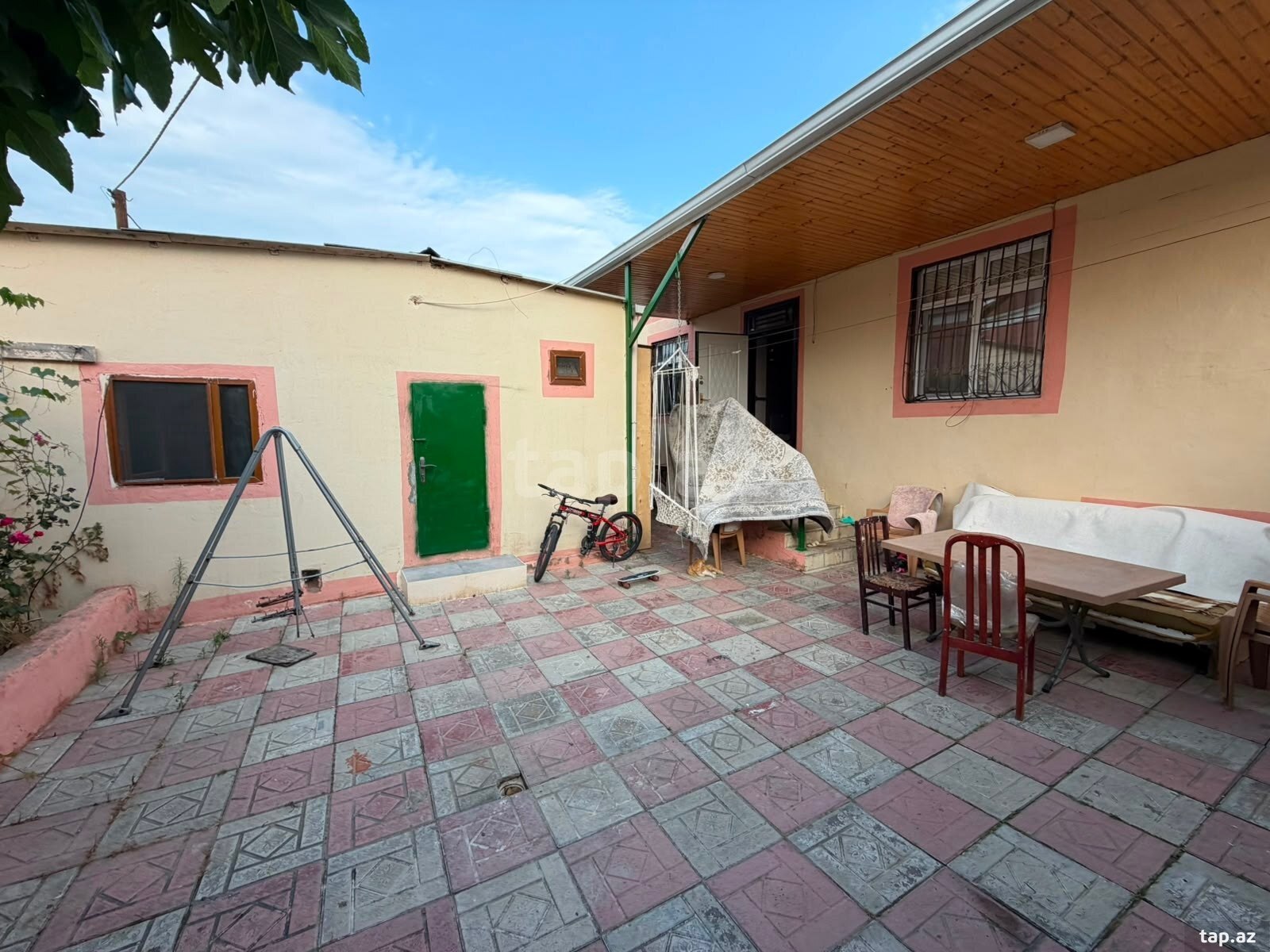 Həyət evi, Zabrat qəs.