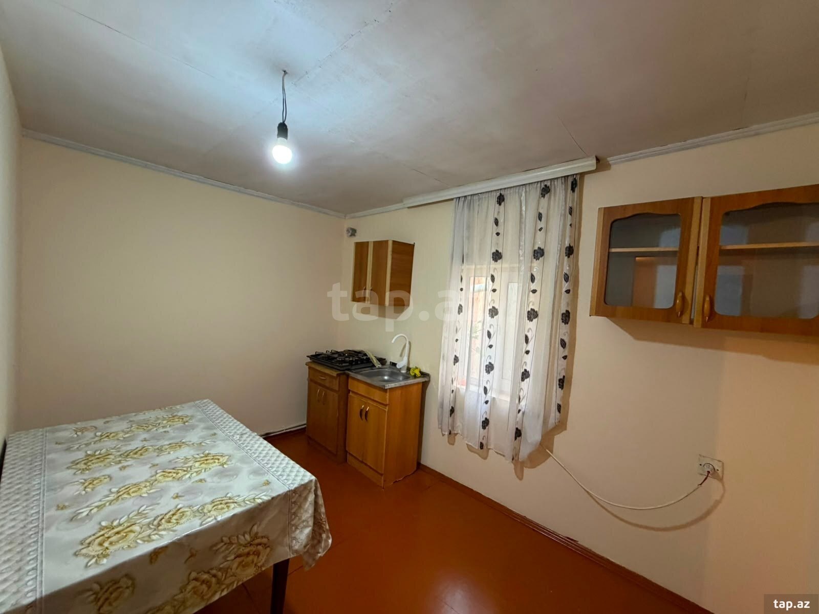 Həyət evi, Zabrat qəs. (9)