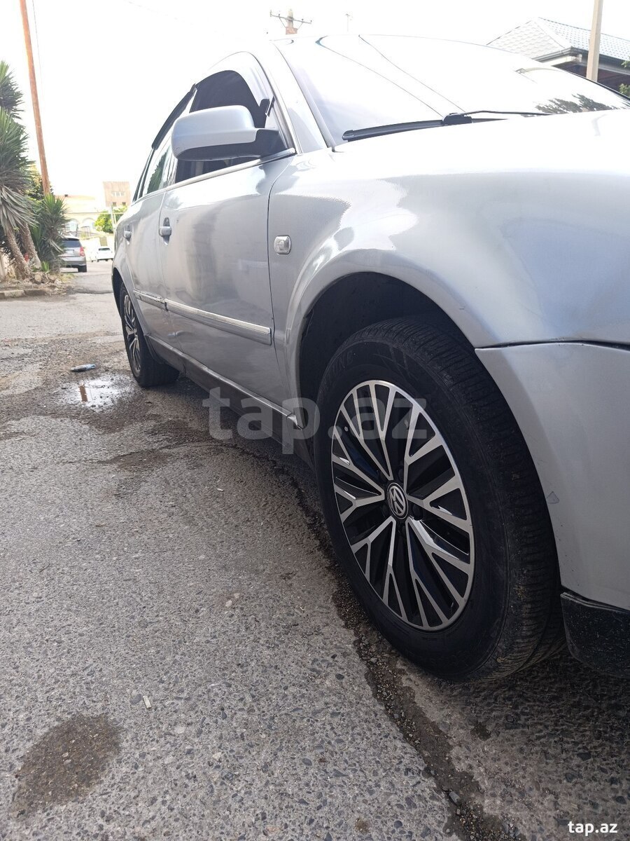 Volkswagen Passat, 2001 il (2)