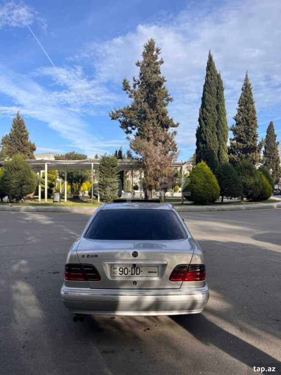 Mercedes E 280, 1999 il (2)