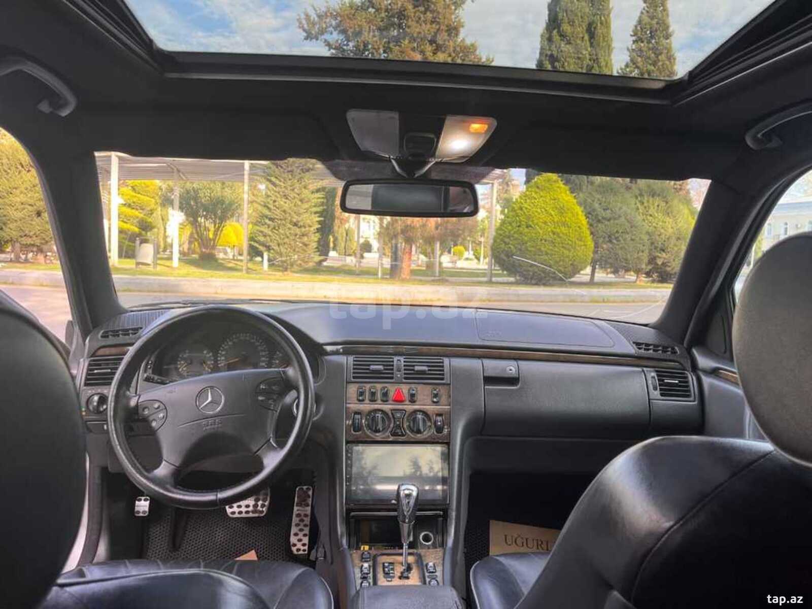 Mercedes E 280, 1999 il (7)