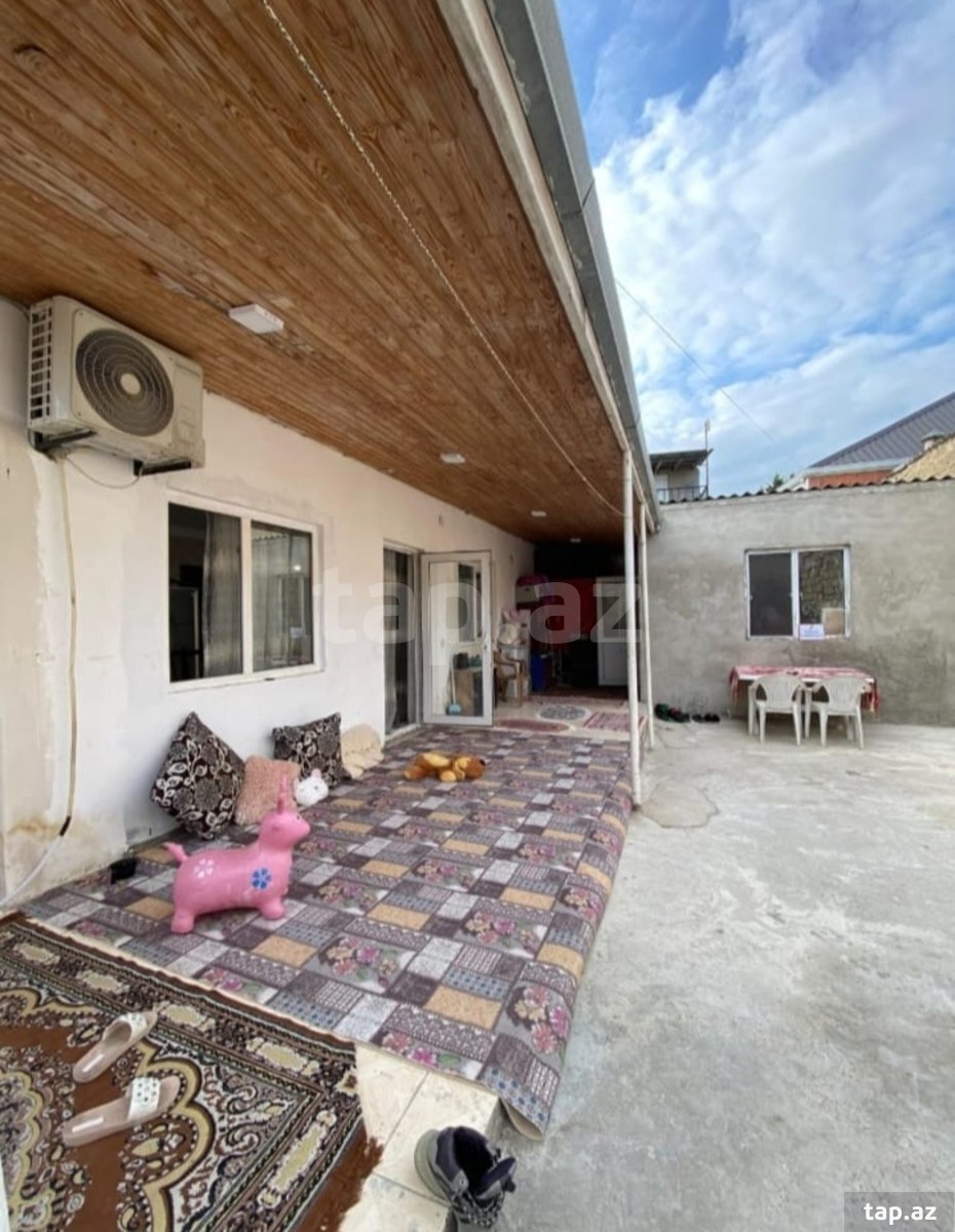 Həyət evi, Maştağa qəs. (2)