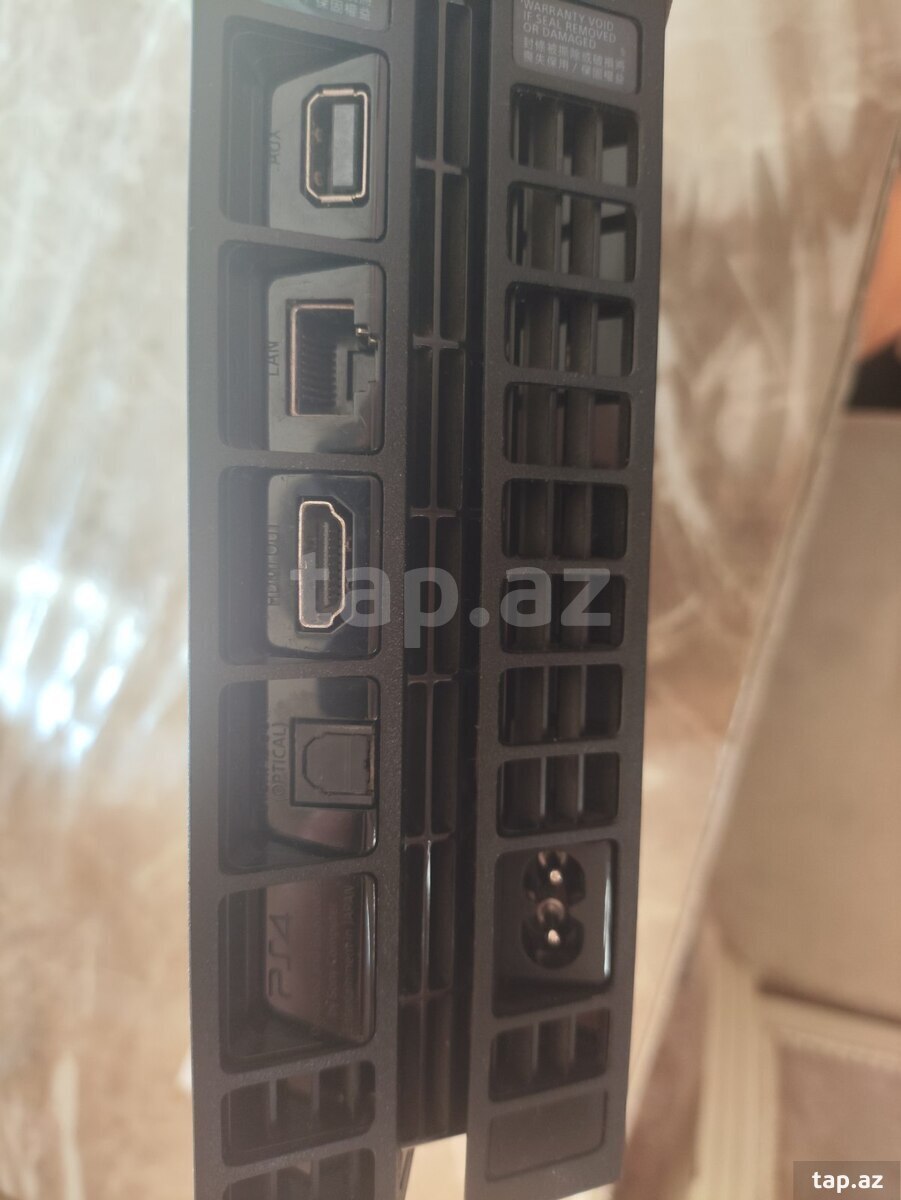 Sony PlayStation 4, 500GB