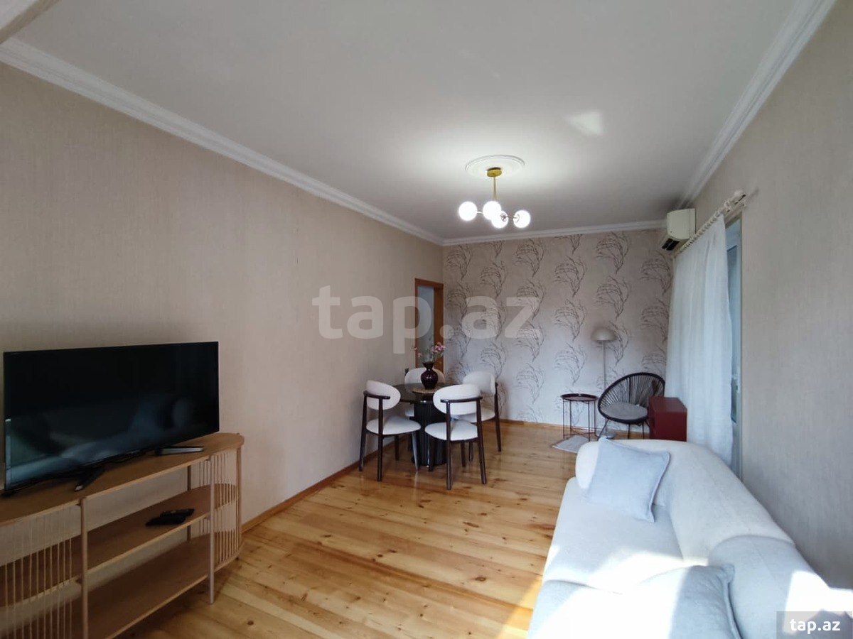 2-otaqlı mənzil kirayə verilir, Azadlıq pr., 45 m² (2)