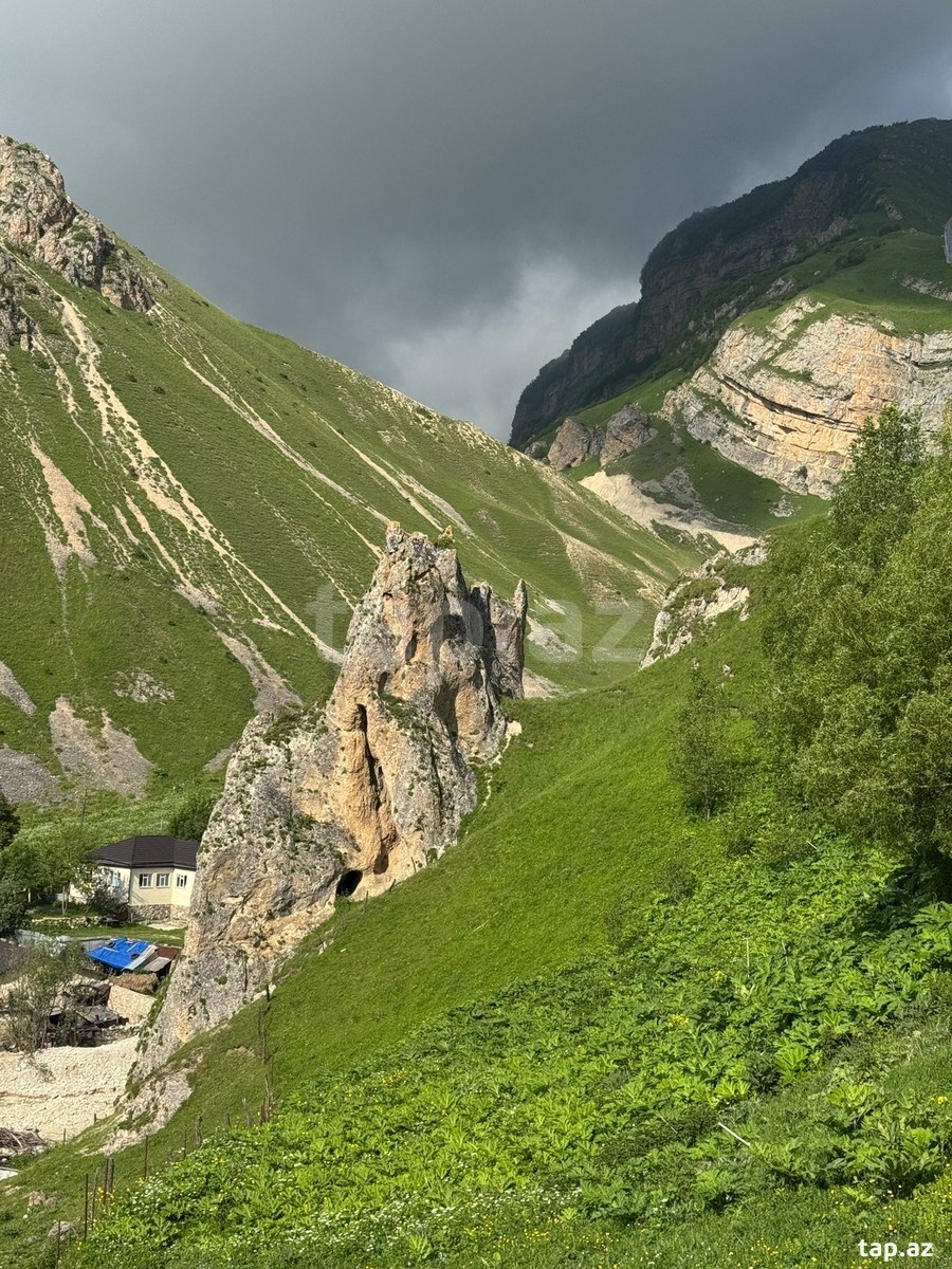 7 sot torpaq sahəsi, Ləzə k. (5)