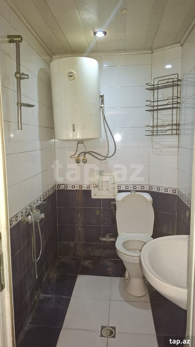 2-otaqlı mənzil kirayə verilir, Gəncə pr., 40 m² (4)