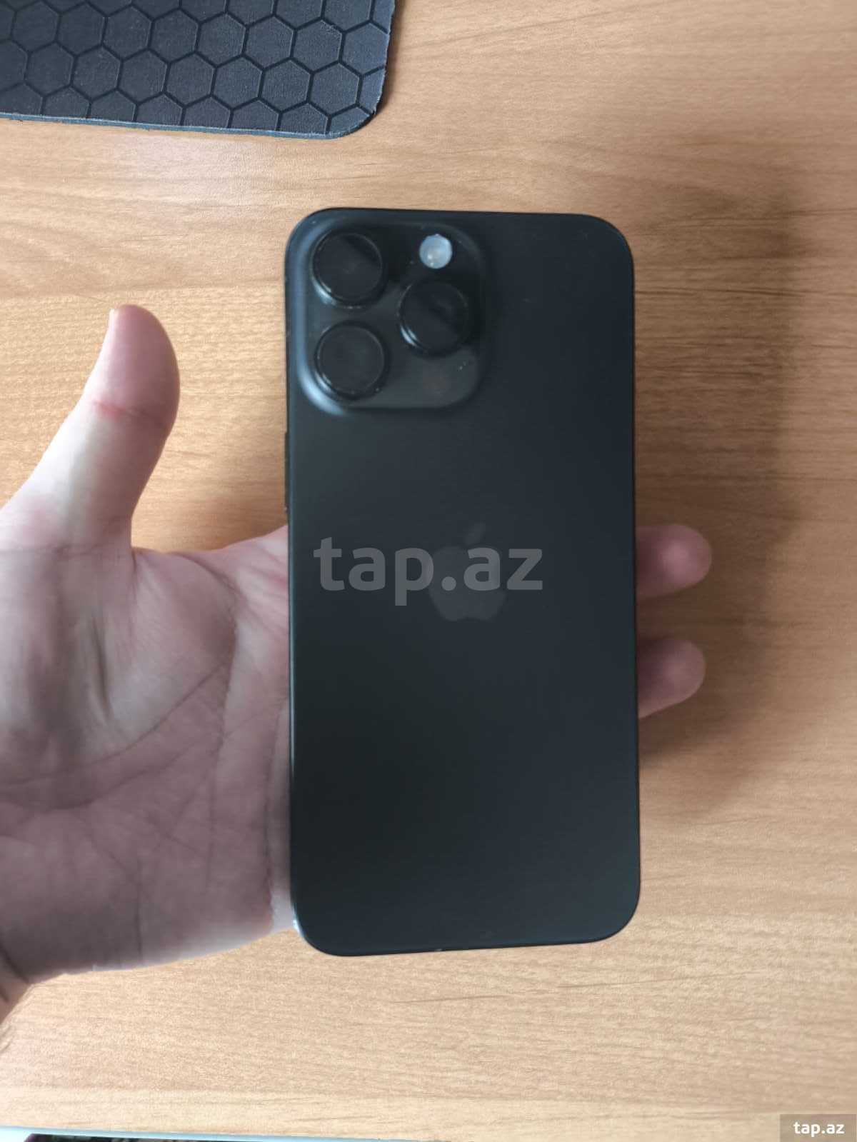Apple iPhone 15 Pro Max Black Titanium 256GB/8GB (2)