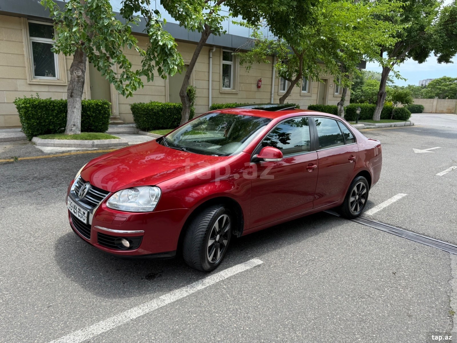 Volkswagen Jetta, 2010 il (4)