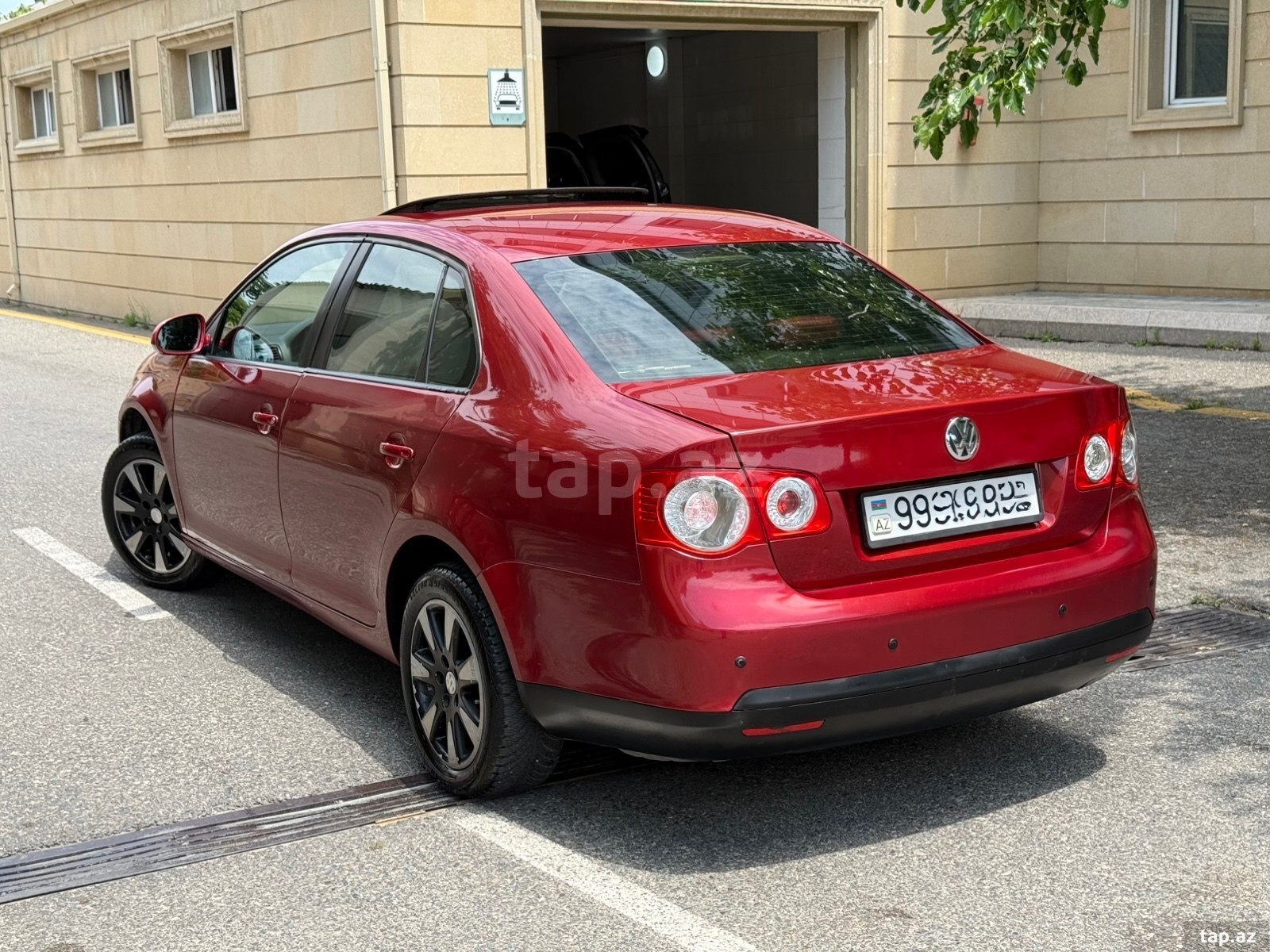 Volkswagen Jetta, 2010 il (6)